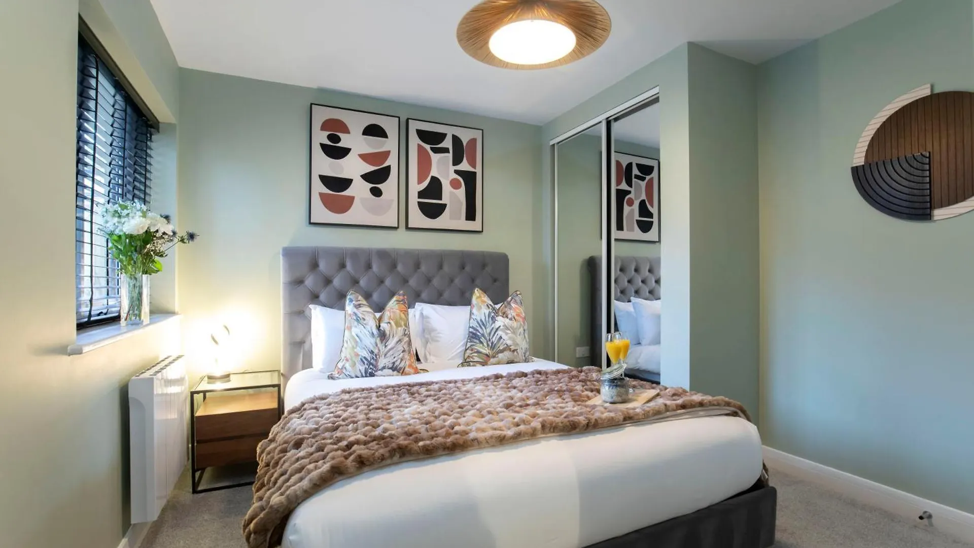 Apartment Elliot Oliver Cheltenham United Kingdom